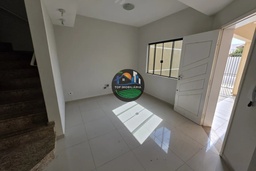 Sobrado de 3 quartos, 110m² no bairro Jardim Bailly, em Castro | Eu Corretor